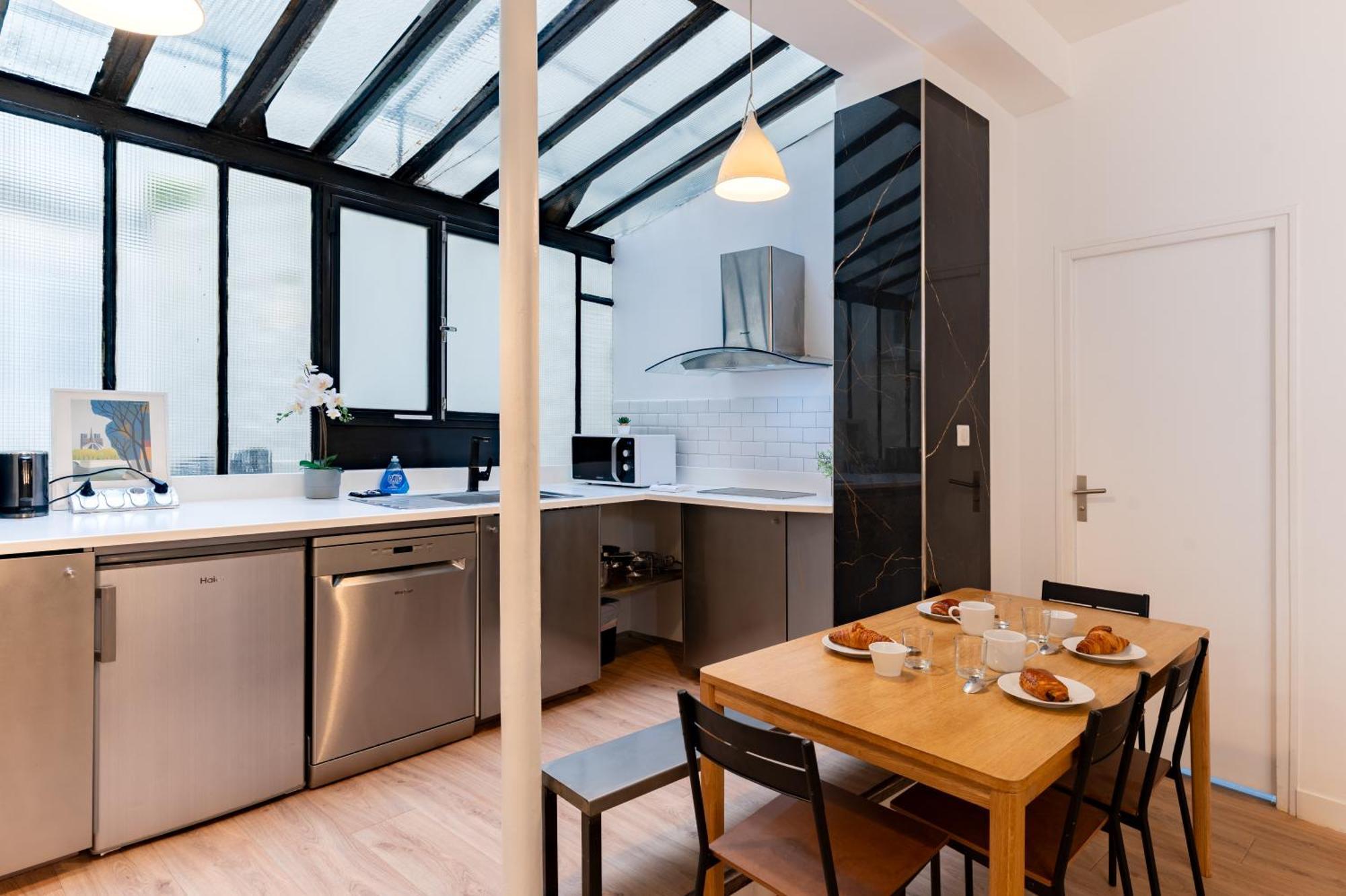 St Germain Sartre Chicsuites Parigi Esterno foto